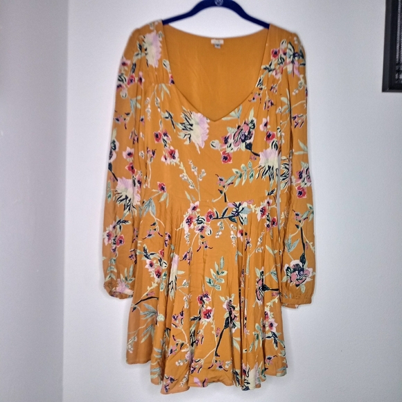 Urban Outfitters Yellow Floral Long Sleeve Dress - Picture 4 of 12